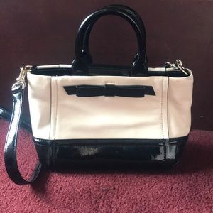 Kate Spade Gigi Chelsea Park cross body purse